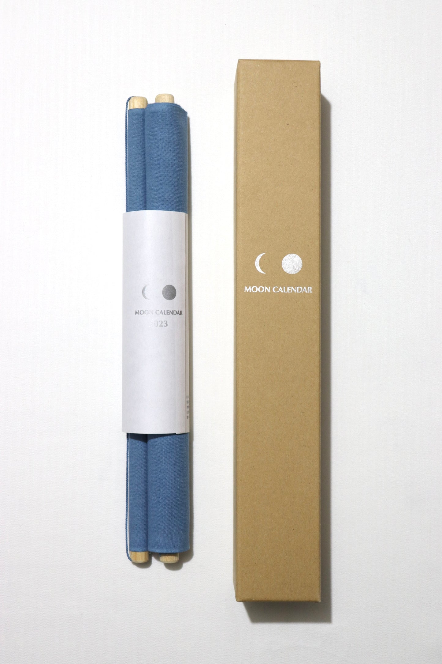 NEW!! 2026 Moon Calendar MARU "丸(まる)"空色 (pale blue)