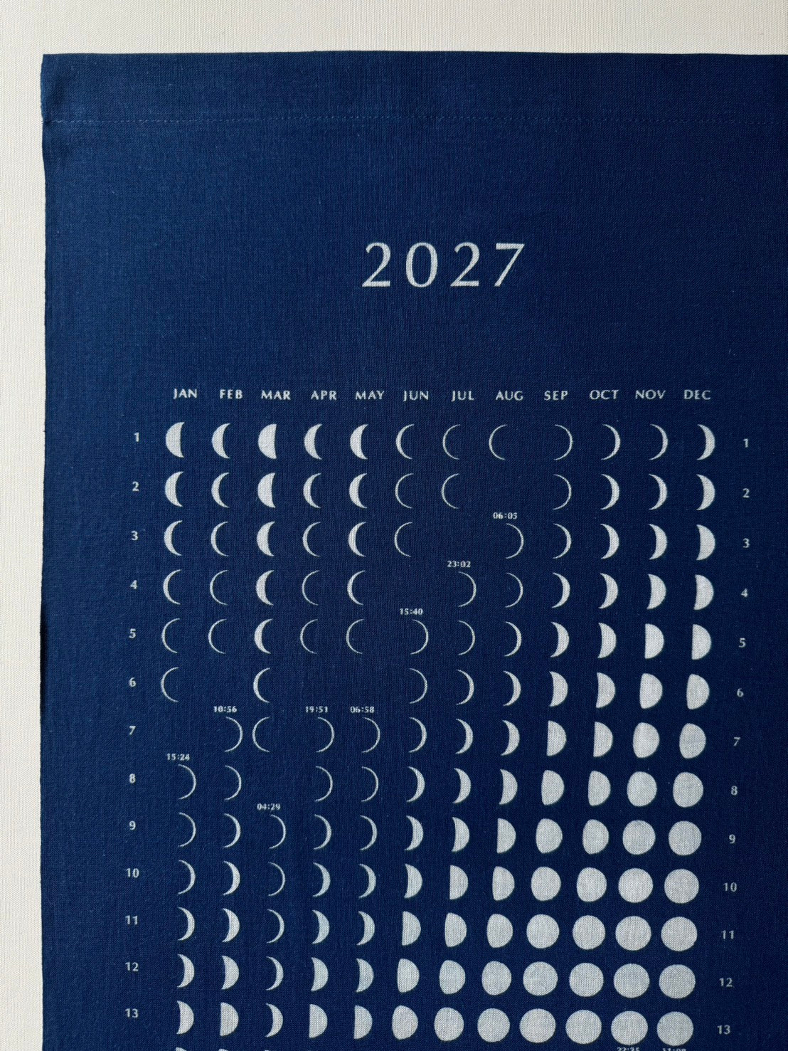 NEW!! 2027 Moon Calendar MARU　“丸(まる)“【差し替え用】上下縫製済み